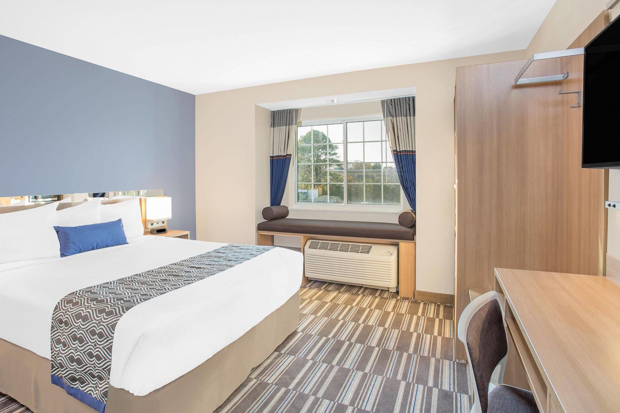 Hotel Microtel & By Wyndham Ocean West Ocean City